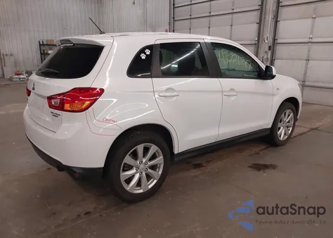 2015 Mitsubishi Outlander Sport Es z USA, uszkodzony, nr VIN 4A4AP3AU4FE051749